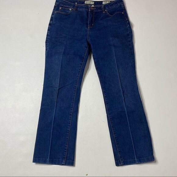 Peace of Cloth | Lastin Fit Straight High Rise Jeans - Picture 1 of 9